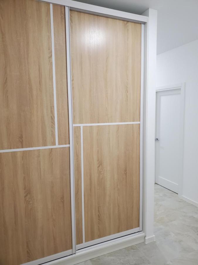 Vinna Просторі Апартаменти В Новобудові. Ternopil Exterior foto